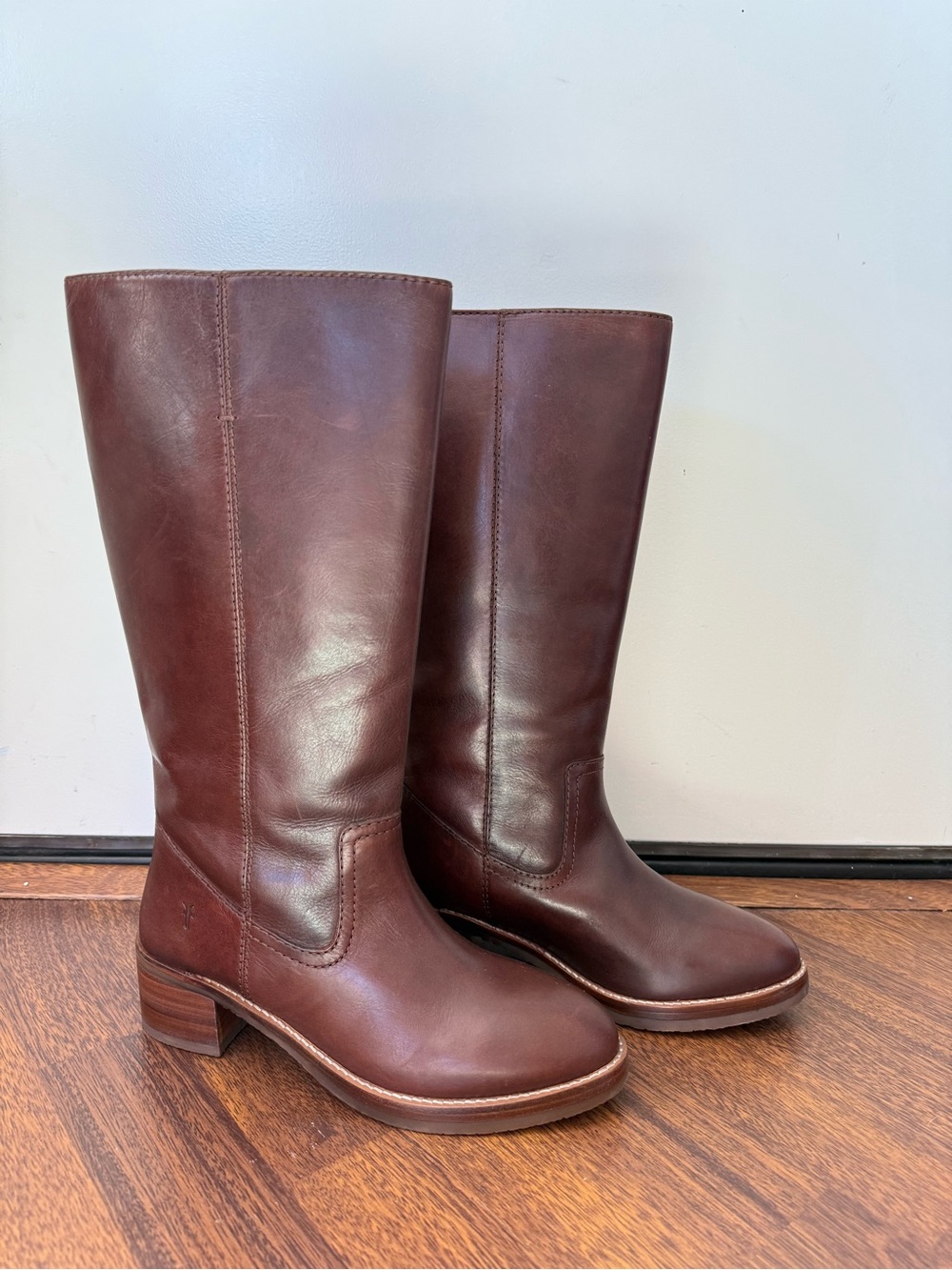 Frye Andrea 14R - Classic Tall Leather Riding Boots - Brown